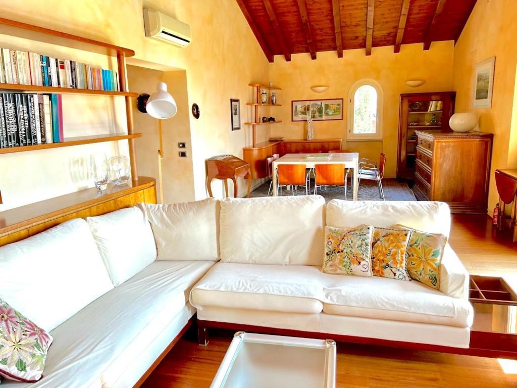 Residence Corte Ferrari -Ciao Vacanze- Moniga del Garda Luaran gambar