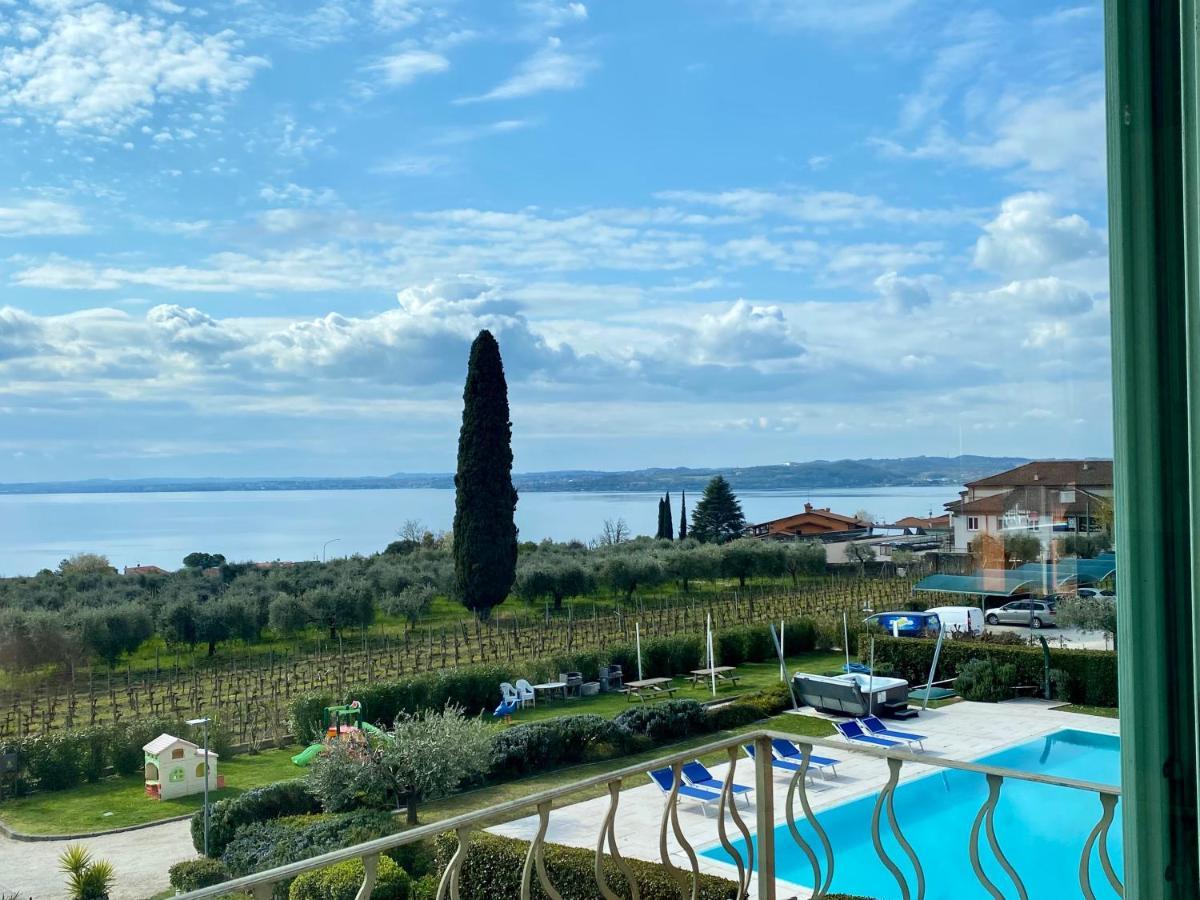 Residence Corte Ferrari -Ciao Vacanze- Moniga del Garda Luaran gambar