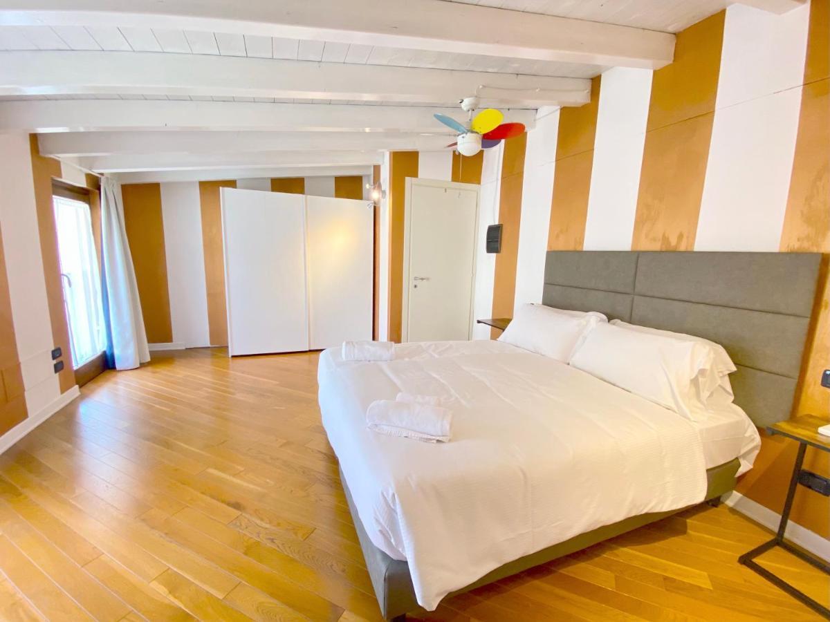Residence Corte Ferrari -Ciao Vacanze- Moniga del Garda Luaran gambar
