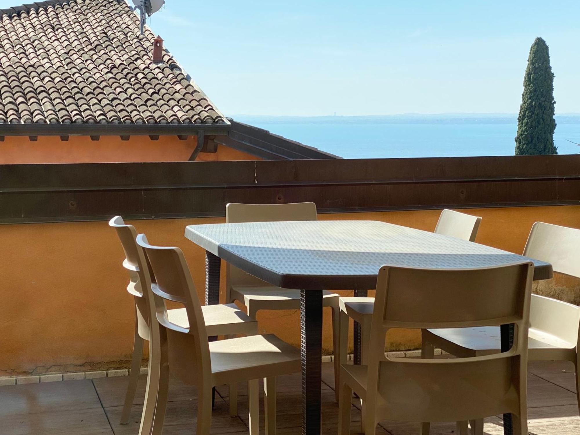 Residence Corte Ferrari -Ciao Vacanze- Moniga del Garda Luaran gambar