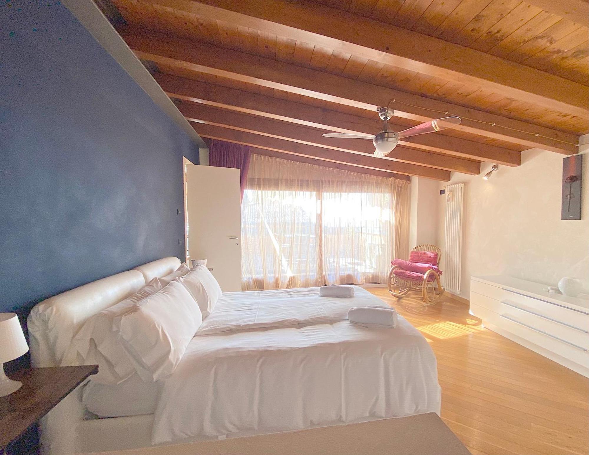 Residence Corte Ferrari -Ciao Vacanze- Moniga del Garda Bilik gambar
