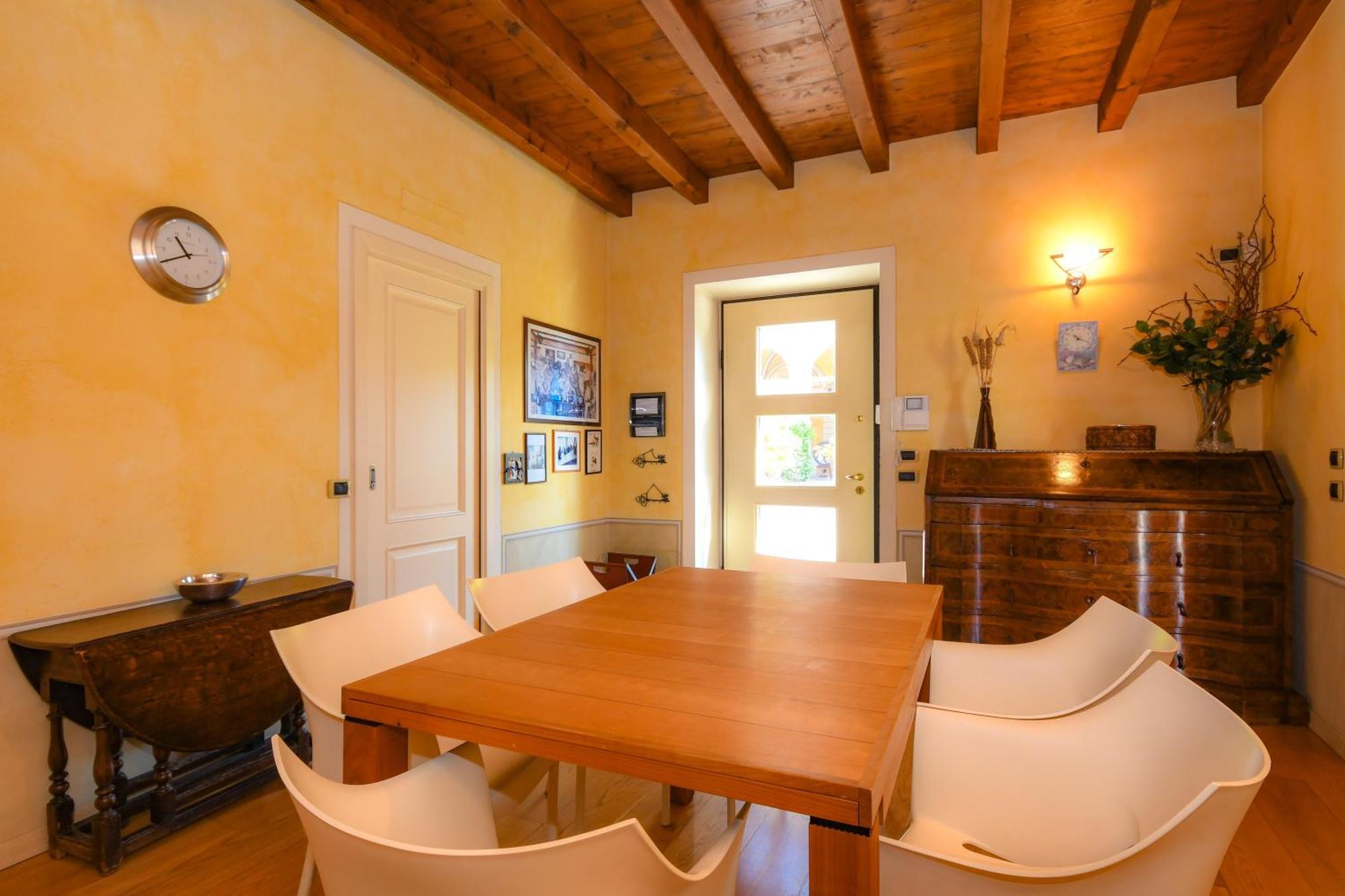 Residence Corte Ferrari -Ciao Vacanze- Moniga del Garda Bilik gambar