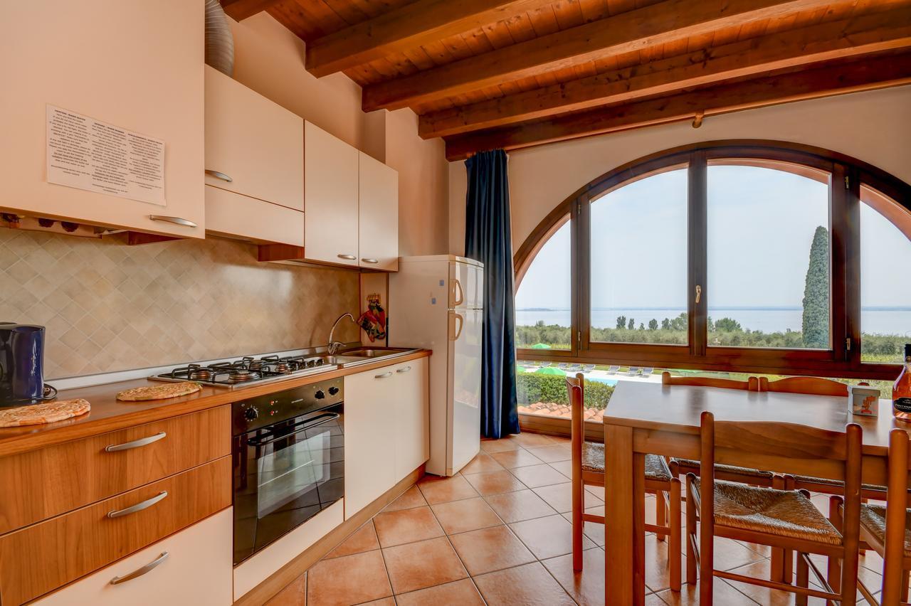 Residence Corte Ferrari -Ciao Vacanze- Moniga del Garda Luaran gambar