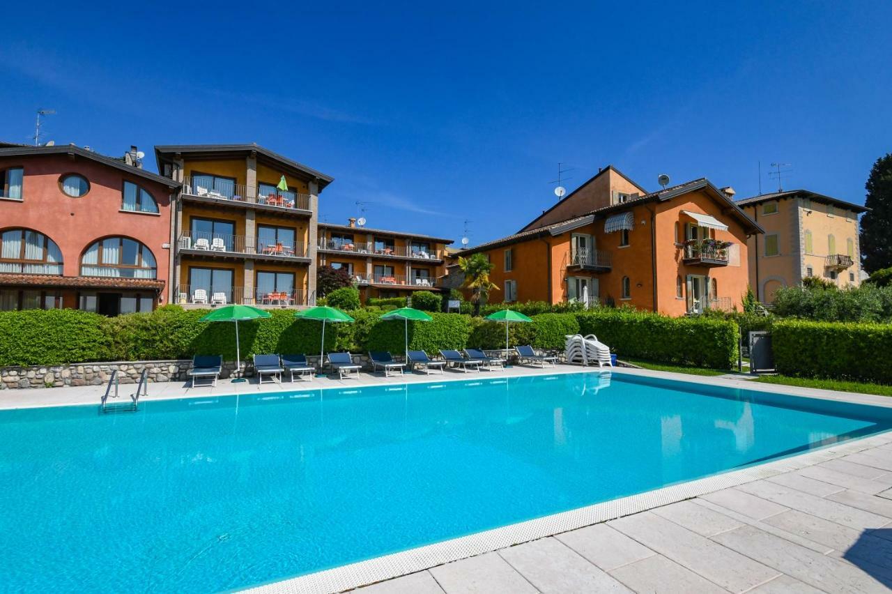 Residence Corte Ferrari -Ciao Vacanze- Moniga del Garda Luaran gambar