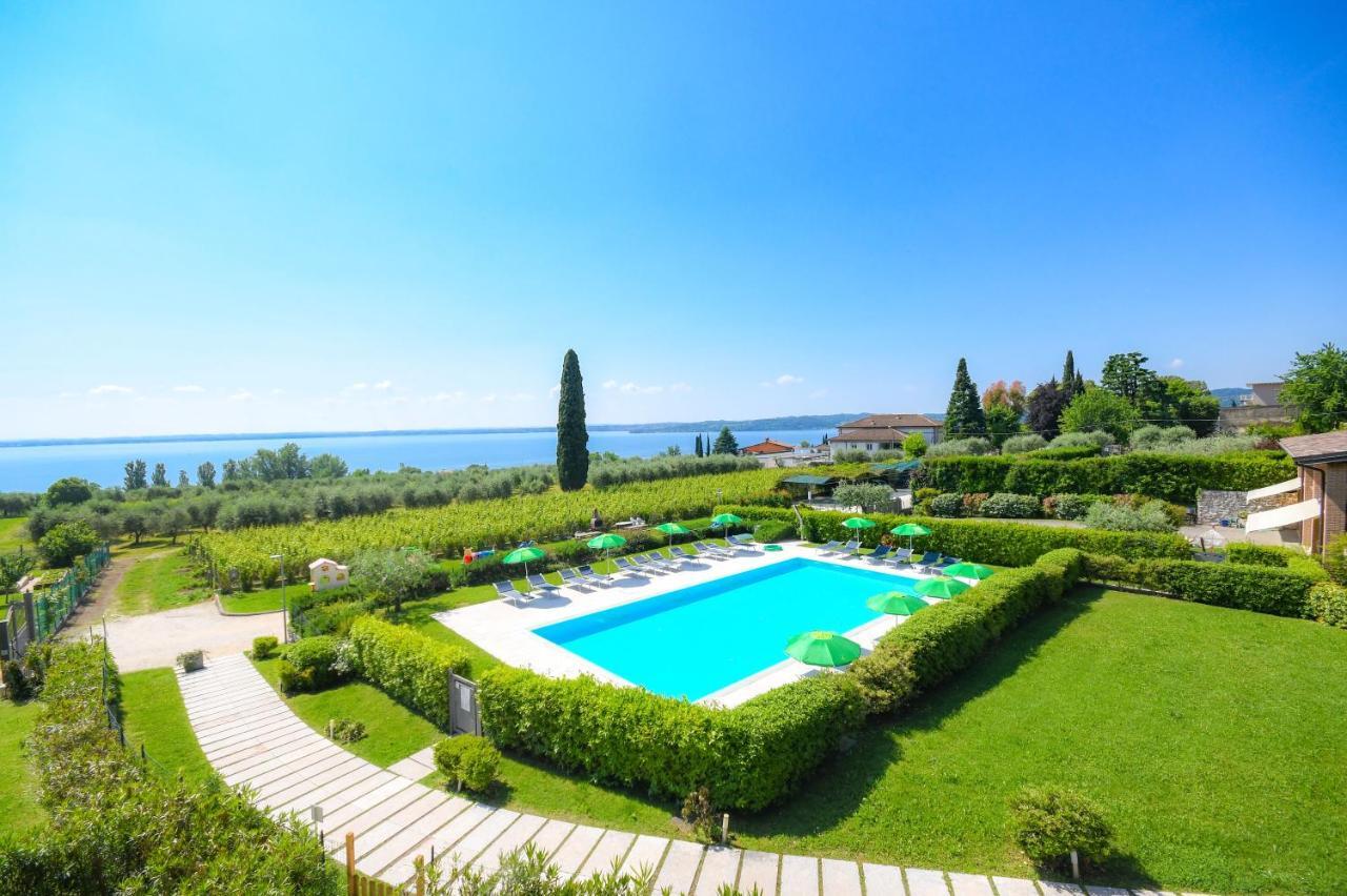 Residence Corte Ferrari -Ciao Vacanze- Moniga del Garda Luaran gambar